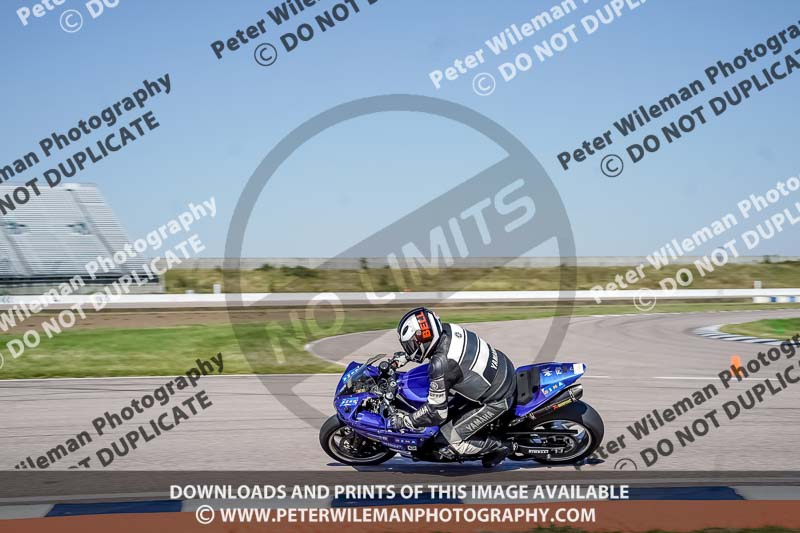 Rockingham no limits trackday;enduro digital images;event digital images;eventdigitalimages;no limits trackdays;peter wileman photography;racing digital images;rockingham raceway northamptonshire;rockingham trackday photographs;trackday digital images;trackday photos